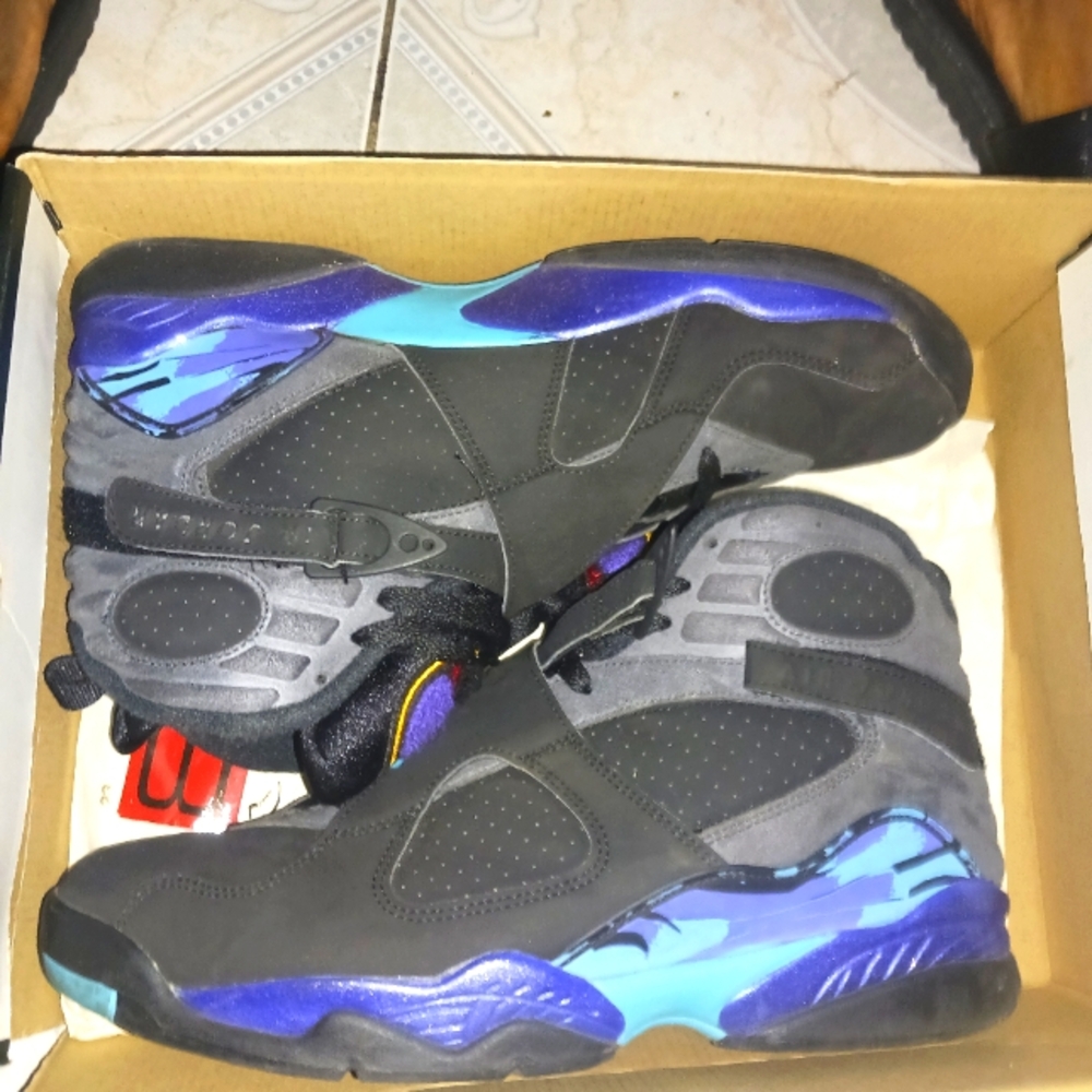 Air Jordan 8 Retro size 10 5